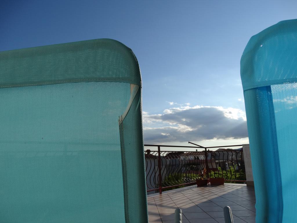 Marina Apartments คาชเตลา ภายนอก รูปภาพ