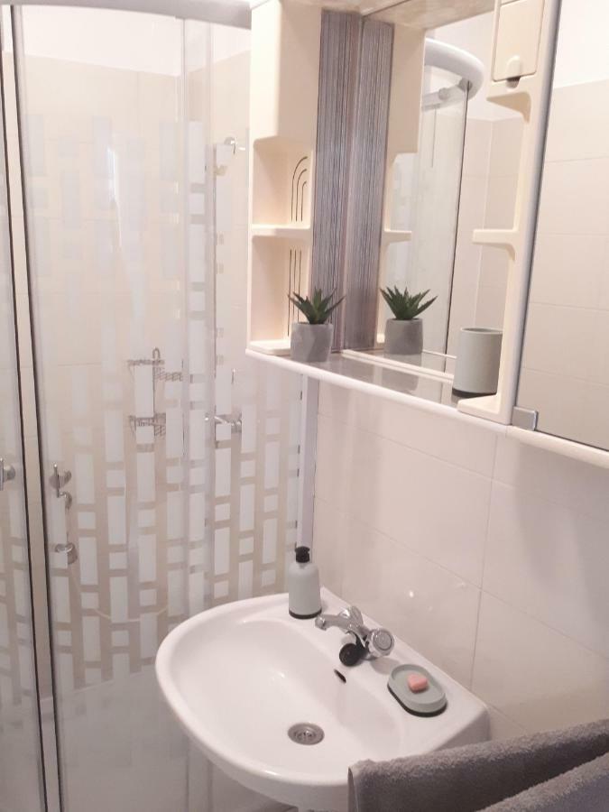 Marina Apartments คาชเตลา ภายนอก รูปภาพ