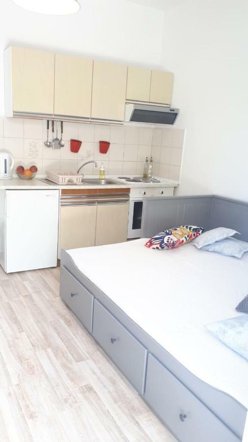 Marina Apartments คาชเตลา ภายนอก รูปภาพ